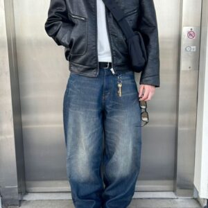 Baggy Jeans: Relaxed Style